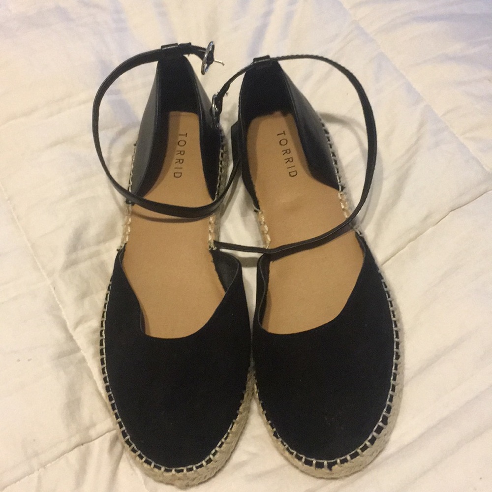 Black flats